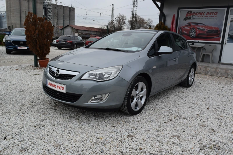 Opel Astra 1.4  Газ* Euro 5* 100 кс, снимка 3 - Автомобили и джипове - 48610680