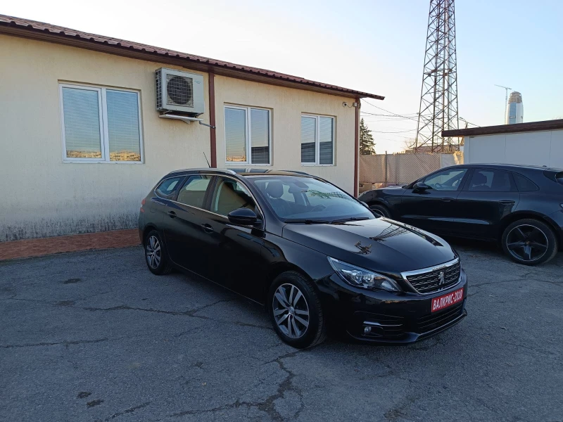 Peugeot 308 PREMIUM + КОЖЕН САЛОН, снимка 2 - Автомобили и джипове - 49012804