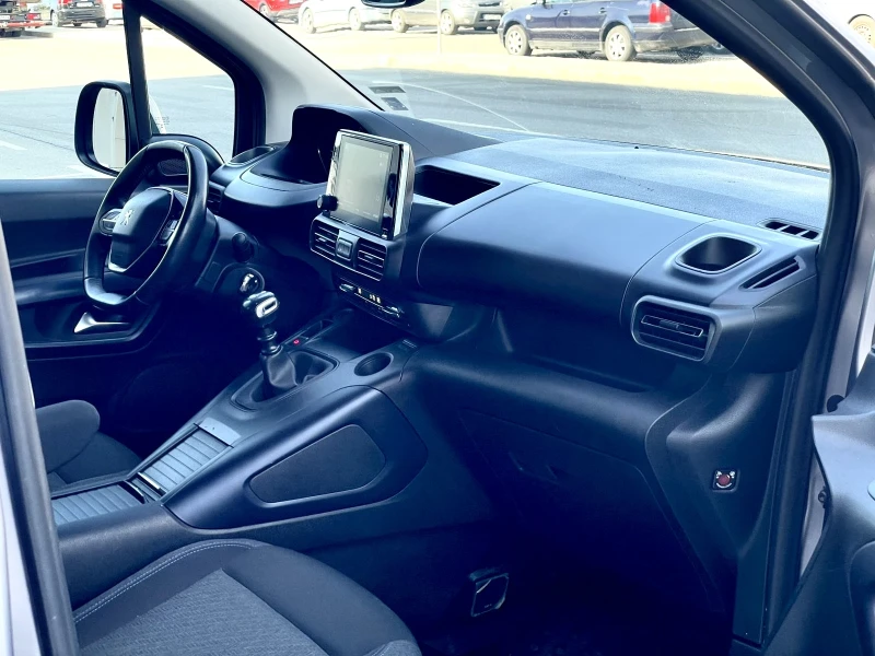 Peugeot Rifter Diesel 130hp, снимка 7 - Автомобили и джипове - 50689551