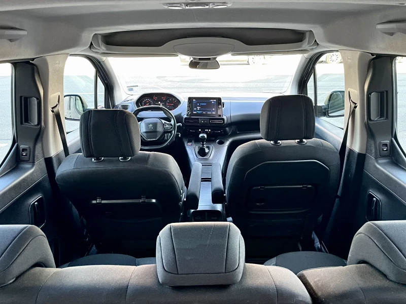 Peugeot Rifter Diesel 130hp, снимка 9 - Автомобили и джипове - 50689551