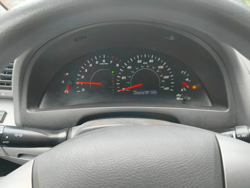 Toyota Camry VVT-I , снимка 7 - Автомобили и джипове - 51878975