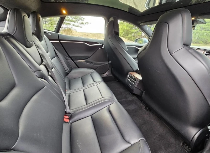 Tesla Model S S100D + Гаранция, снимка 14 - Автомобили и джипове - 52357269