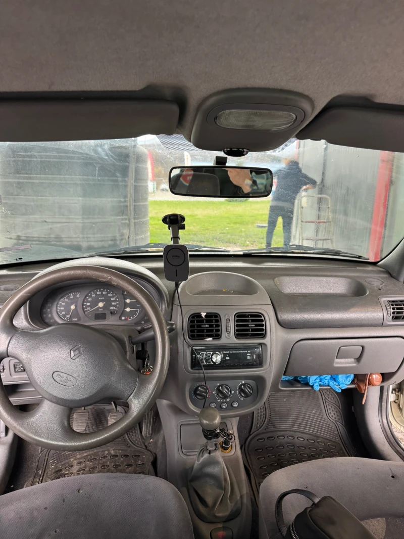 Renault Clio Газ/Бензин, снимка 11 - Автомобили и джипове - 52550516