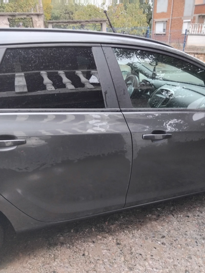 Opel Astra 1, 7, снимка 3 - Автомобили и джипове - 52829696