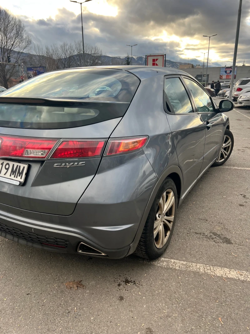 Honda Civic, снимка 9 - Автомобили и джипове - 53005336