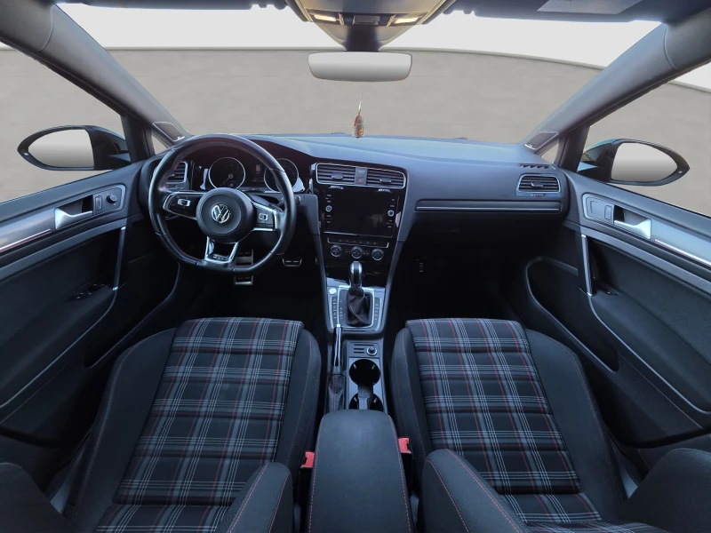 VW Golf 2.0T GTI, снимка 11 - Автомобили и джипове - 53046824