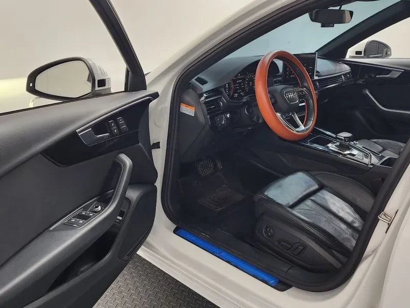 Audi A4 2.0 Tdi Premium - изображение 10