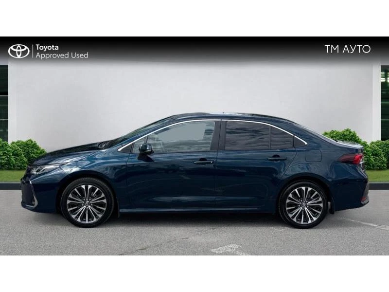 Toyota Corolla SDN 1.8HSD EXECUTIVE PLUS MY23, снимка 3 - Автомобили и джипове - 55458143