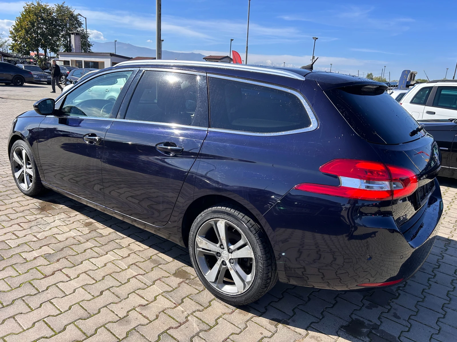 Peugeot 308 1.6HDI NAVI/PANORAMA/KAMERA EURO 5 ЛИЗИНГ - изображение 8