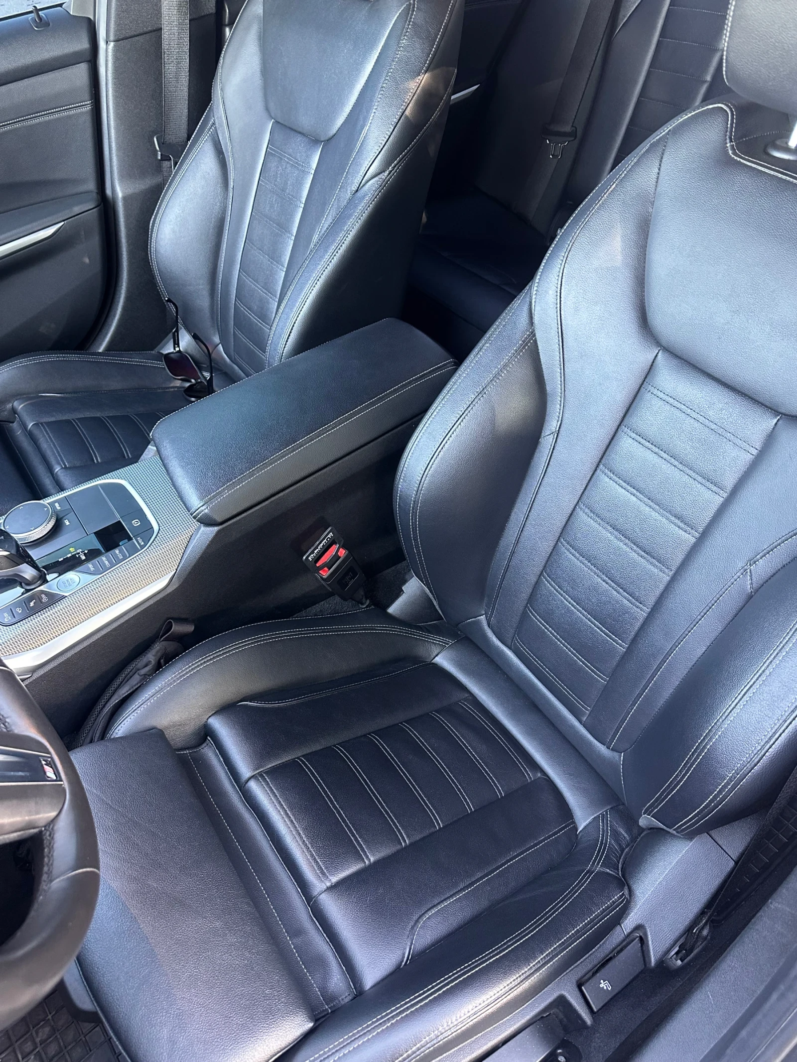 BMW 330 D M-PAKET, LASER, FULL, HEAD UP, НА ЗАДНО - изображение 10
