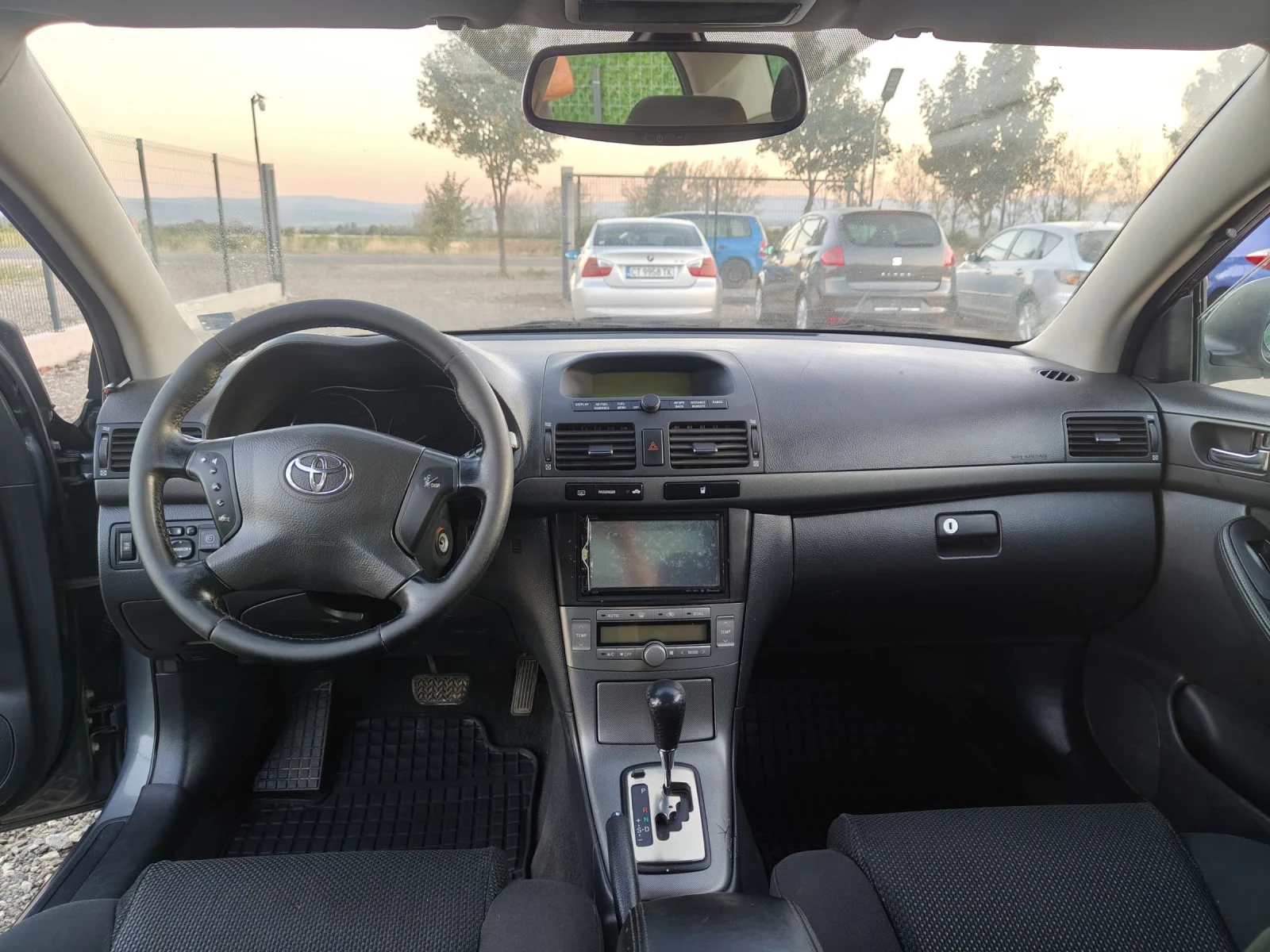 Toyota Avensis 1.8 i AUTOMATIC transmission Gaz BENZENE  - изображение 9