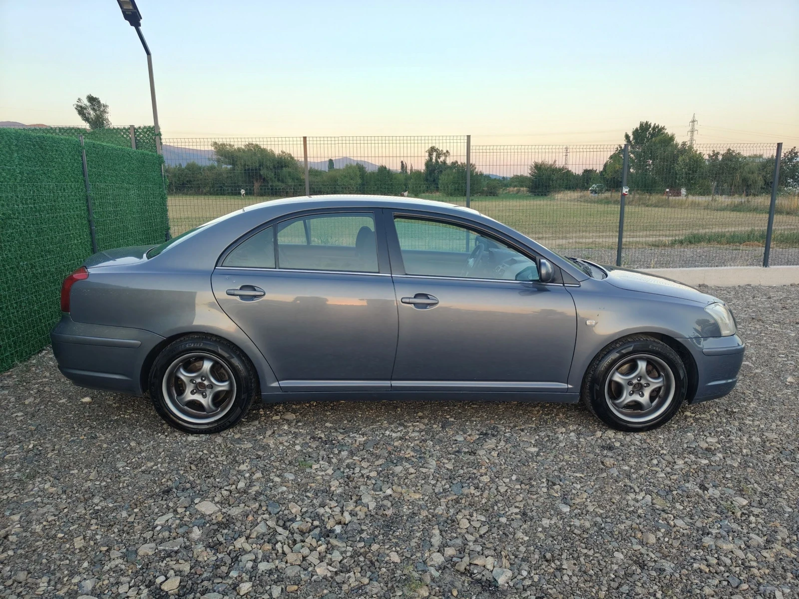 Toyota Avensis 1.8 i AUTOMATIC transmission Gaz BENZENE  - изображение 7