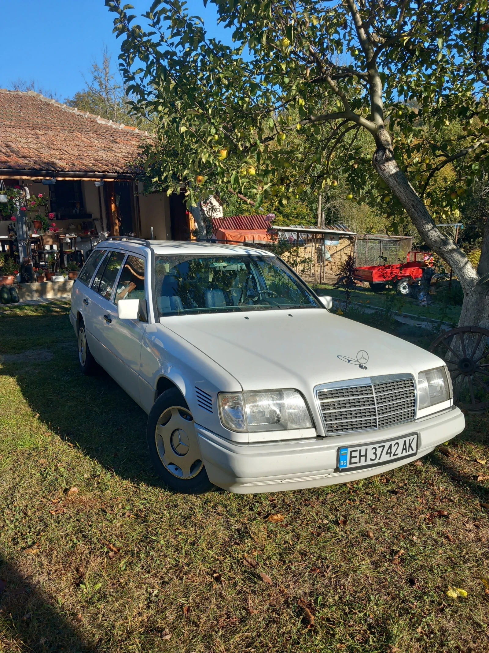 Mercedes-Benz 124 Е300ТД  | Mobile.bg — изображение 1