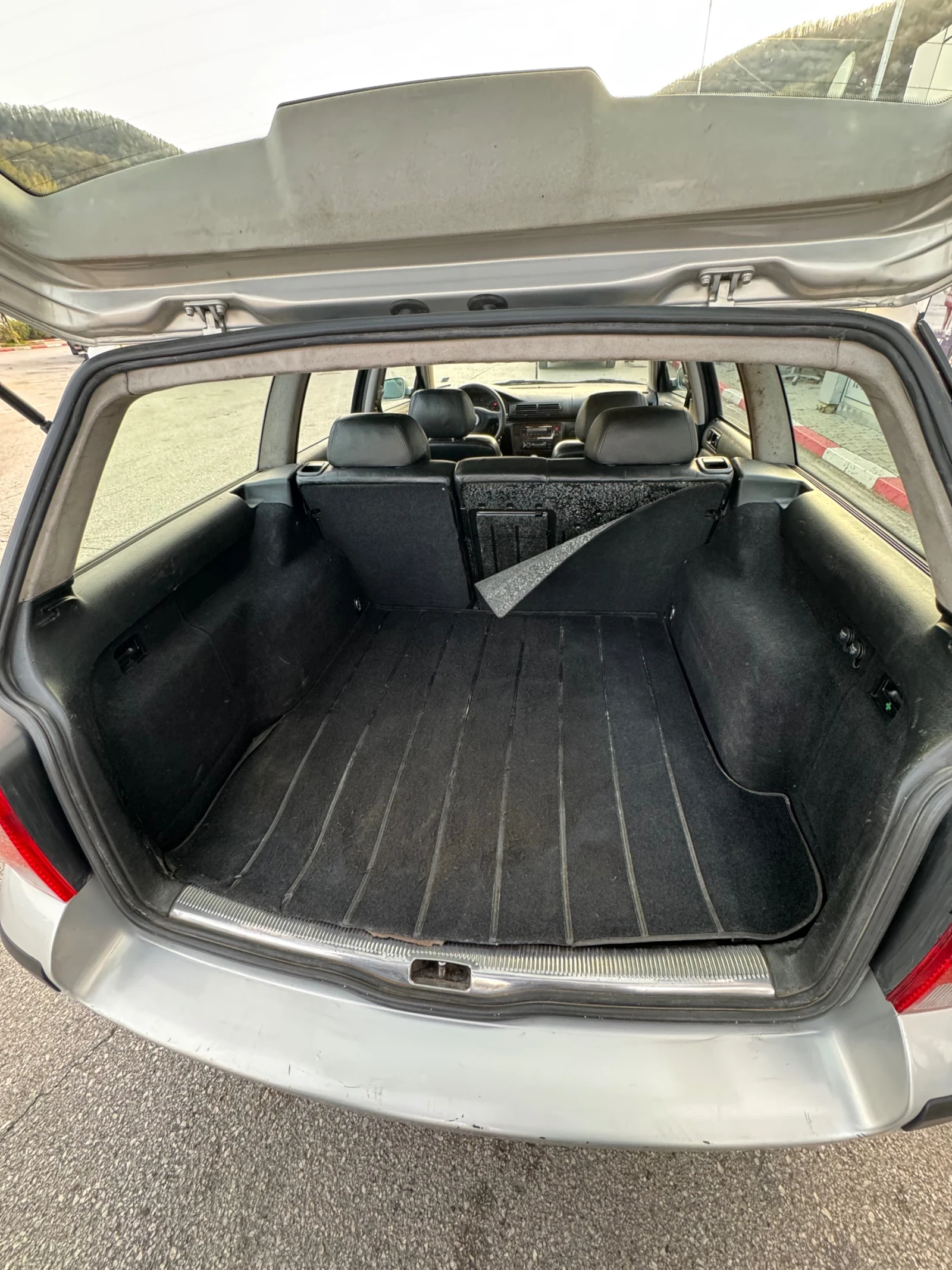 VW Passat B5 Highline, 1.9 TDI, 1999 � | Mobile.bg � ����������� 4