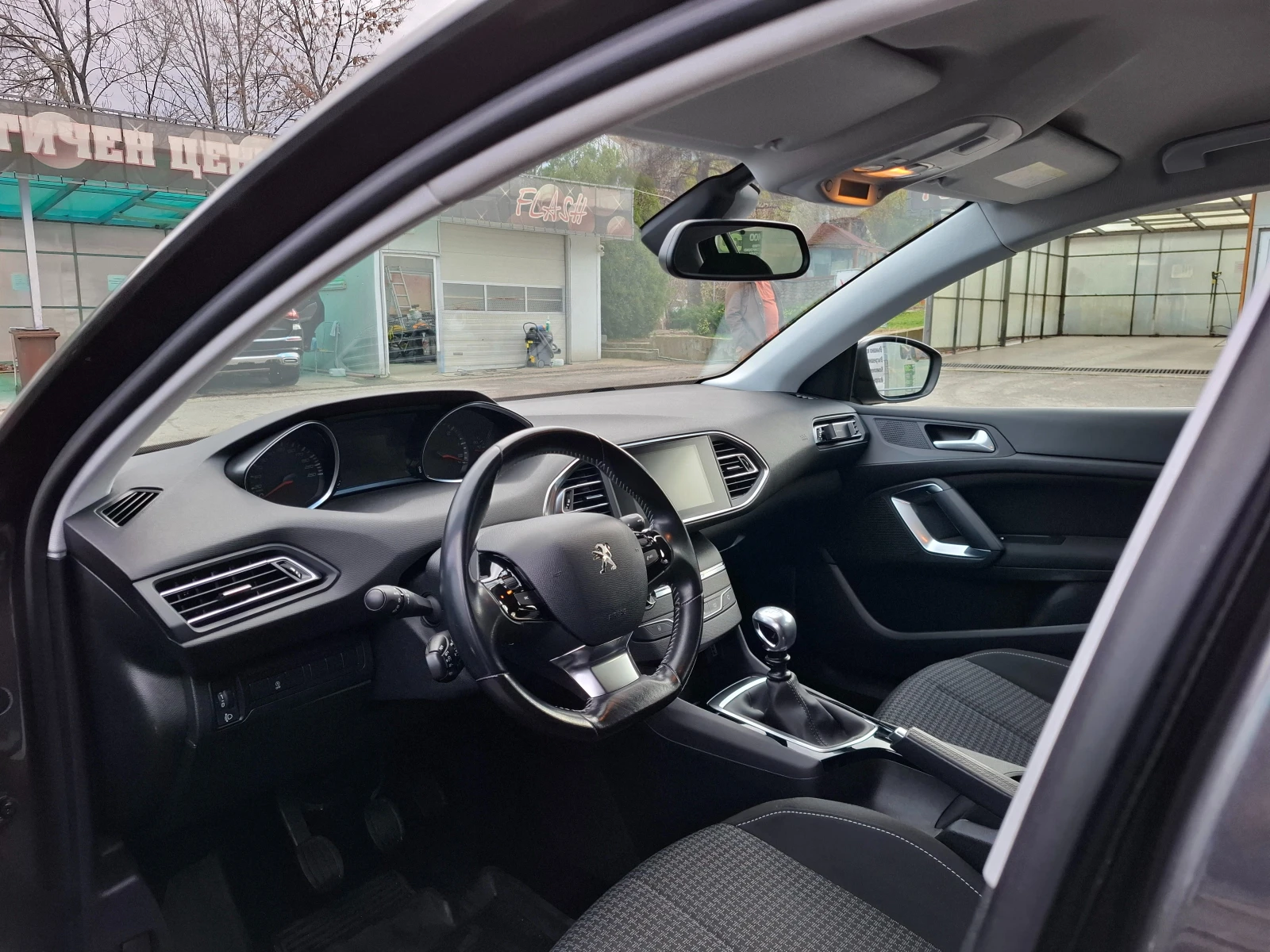 Peugeot 308 NEW ACTIVE 1.6 e-HDI 120 BVM6 EURO6 - изображение 3