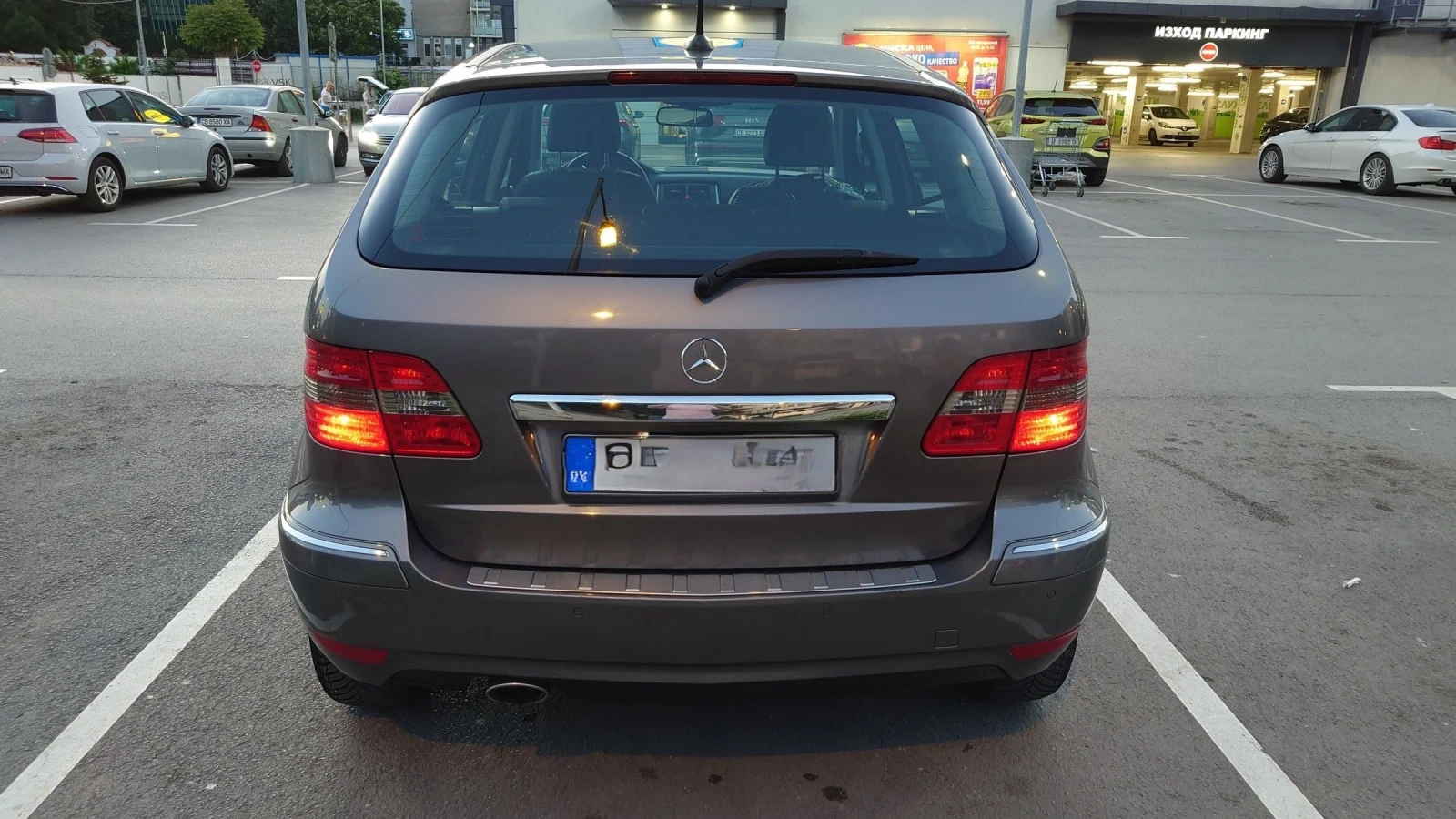 Mercedes-Benz B 180  - изображение 2