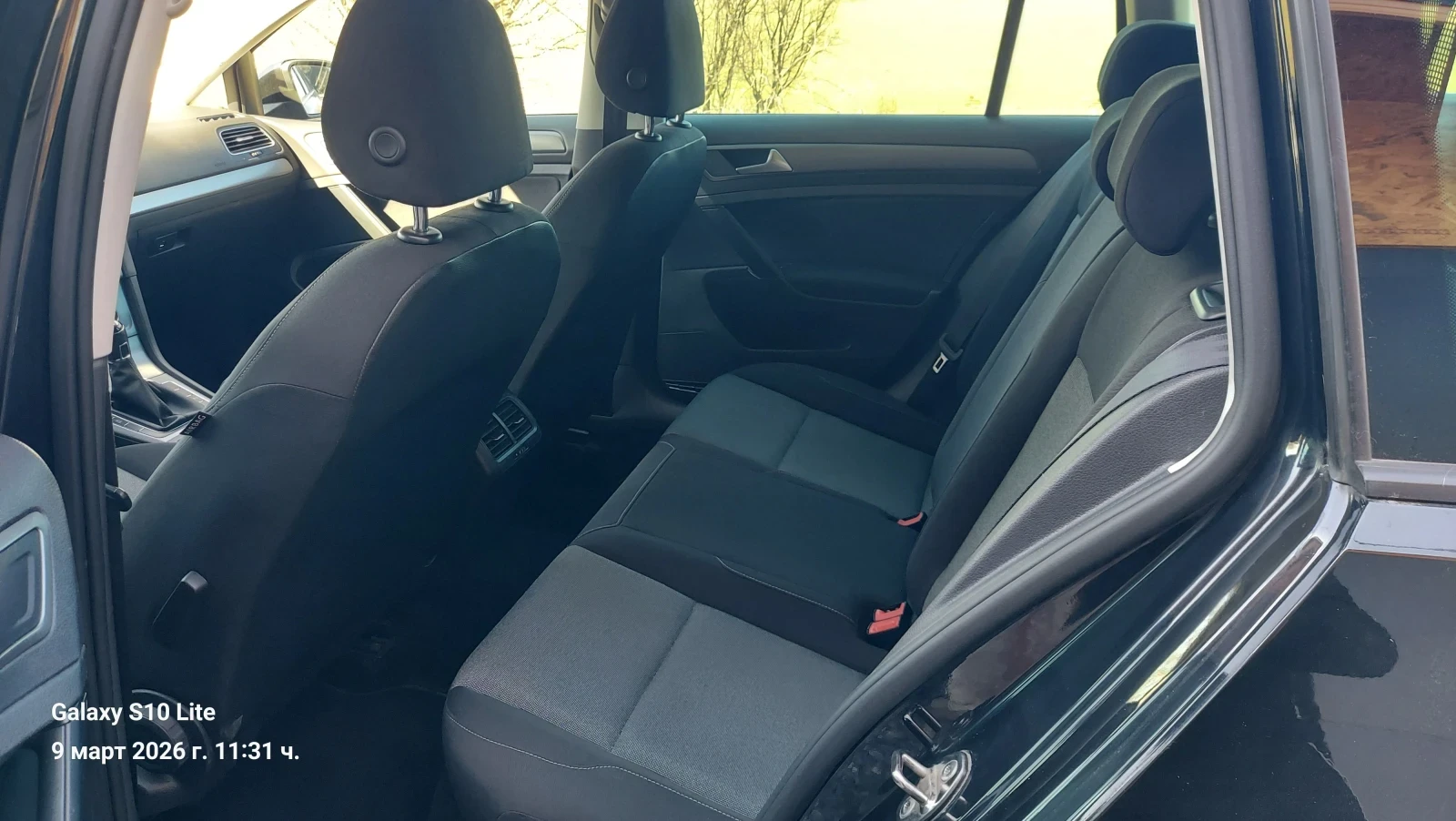 VW Golf 1.6TDI.110 кс BLUEMOTION, снимка 14 - Автомобили и джипове - 53772273