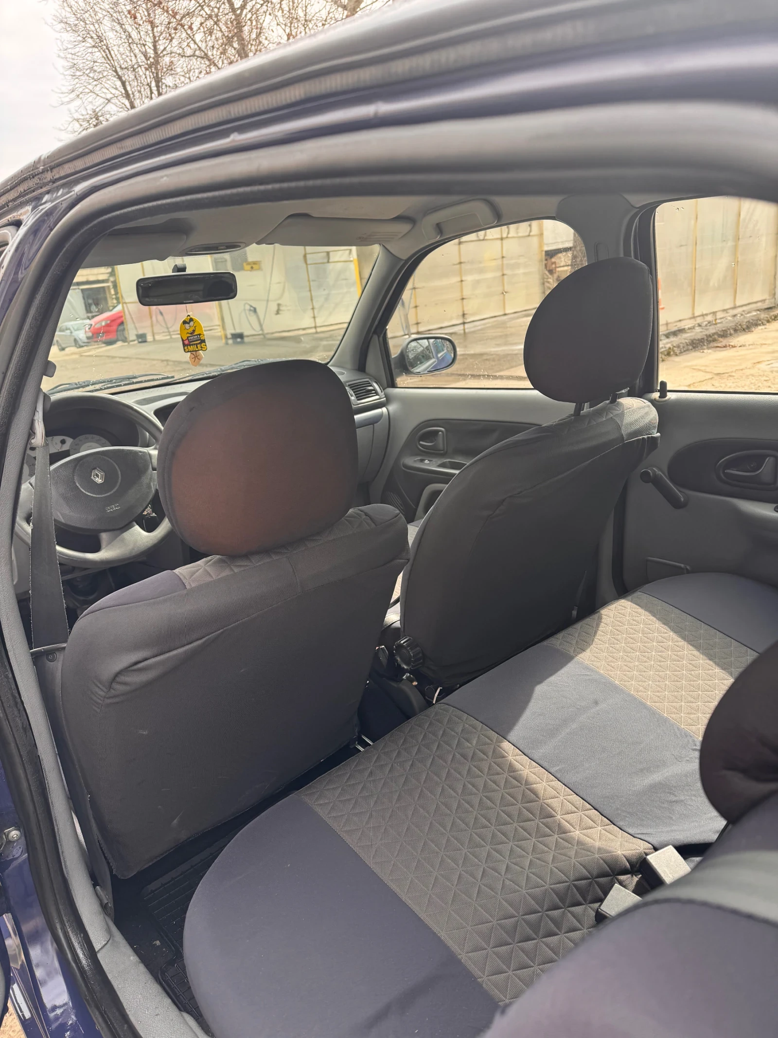 Renault Symbol, снимка 9 - Автомобили и джипове - 53930000