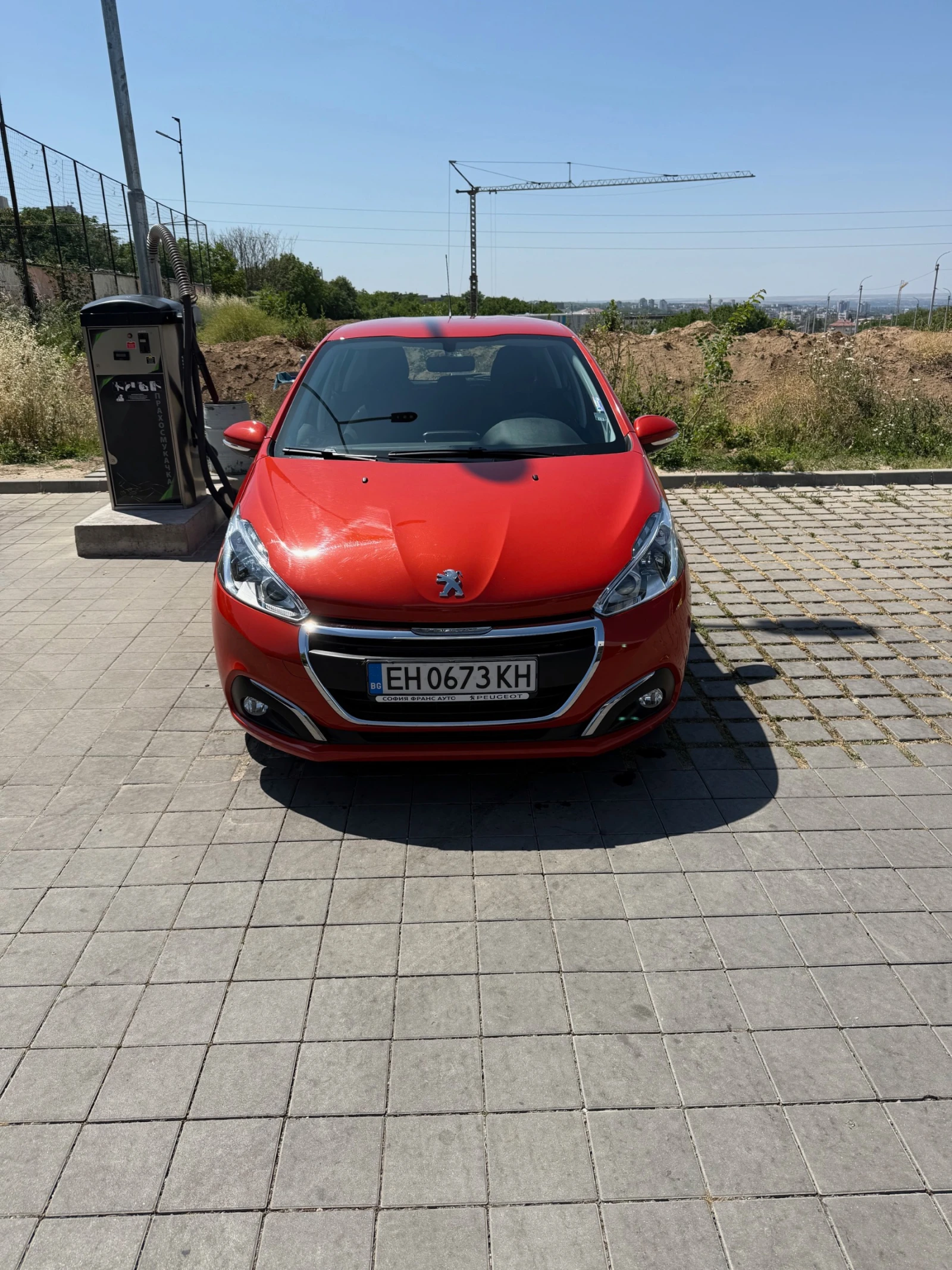 Peugeot 208, снимка 3 - Автомобили и джипове - 53980777