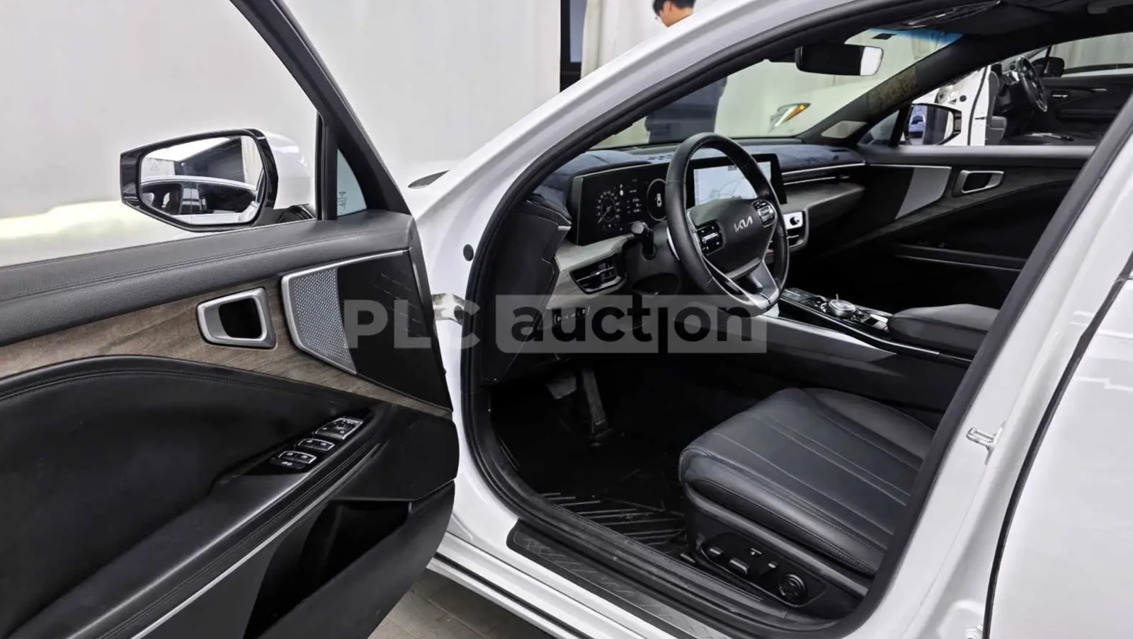 Kia K8 EX Mid* LPG Течна фаза!* БЕЗ АНАЛОГ!* , снимка 10 - Автомобили и джипове - 54056470