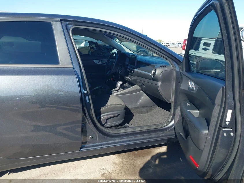 Kia Forte 2.0l Lxs, снимка 5 - Автомобили и джипове - 54078900