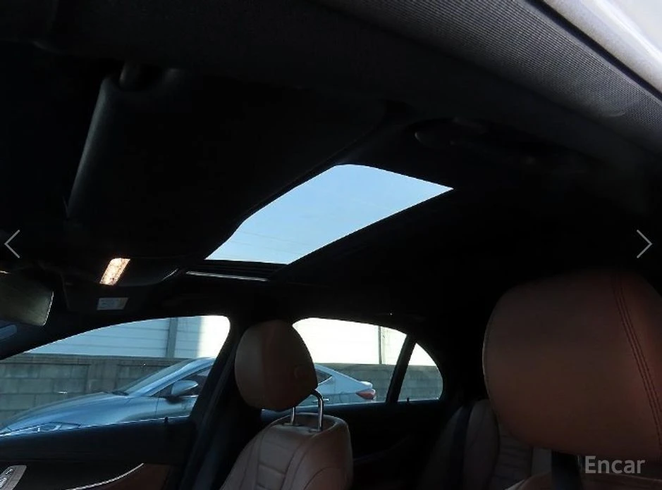 Mercedes-Benz E 220 DIGITAL* HEADUP* ПАМЕТ* ПАНОРАМА* КОЖА* ПОДГРЕВ, снимка 17 - Автомобили и джипове - 54133929