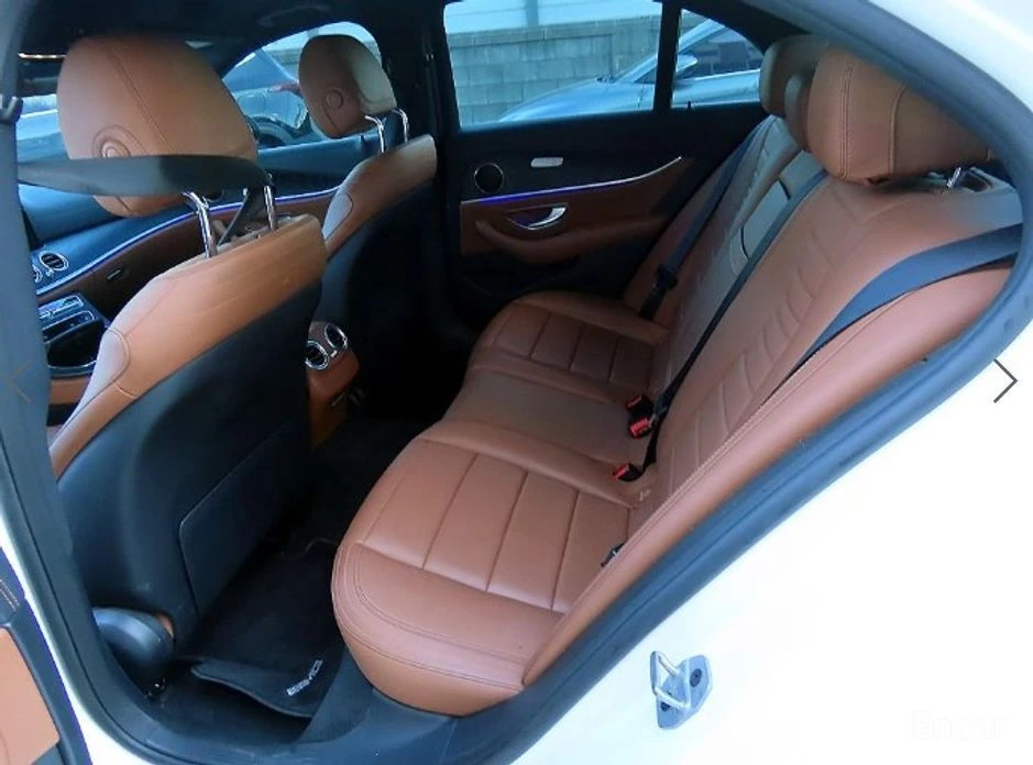 Mercedes-Benz E 220 DIGITAL* HEADUP* ПАМЕТ* ПАНОРАМА* КОЖА* ПОДГРЕВ, снимка 6 - Автомобили и джипове - 54133929