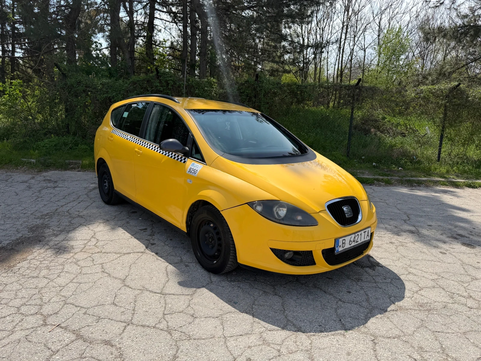 Seat Altea Taxi 1.6 gaz, снимка 2 - Автомобили и джипове - 54315605