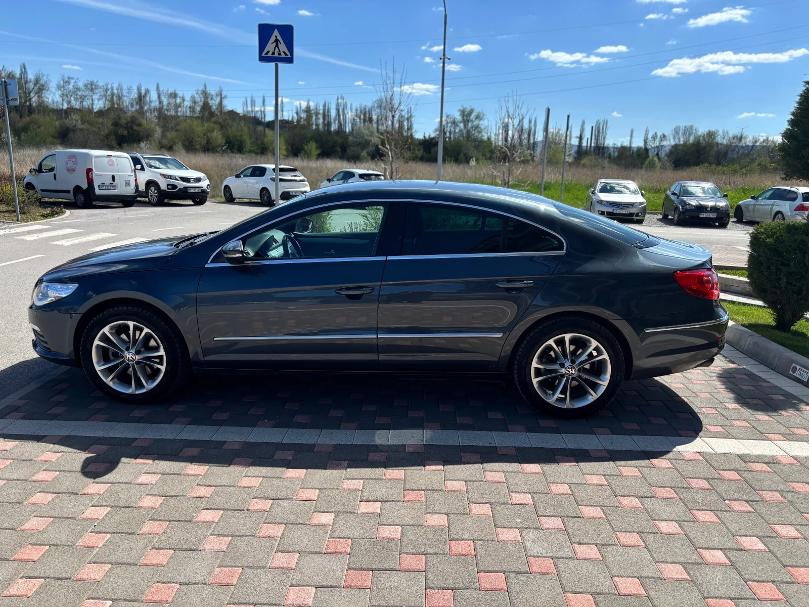 VW CC 2.0TDI DSG, снимка 3 - Автомобили и джипове - 54306074