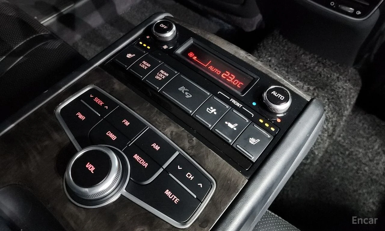Kia K9 3.3 GDI Prestige | ОБДУХВАНЕ | ЗАДНА КАМЕРА | , снимка 16 - Автомобили и джипове - 54512672