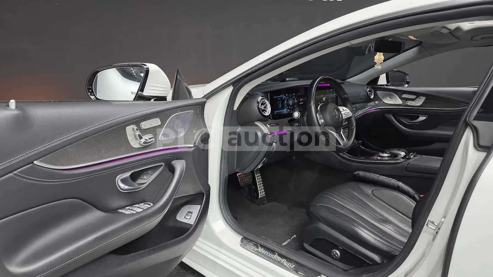 Mercedes-Benz CLS 400 d 4MATIC| BURMASTER| 360КАМЕРА| ОБДУХВАНЕ| ШИБЕДАХ, снимка 5 - Автомобили и джипове - 54686430