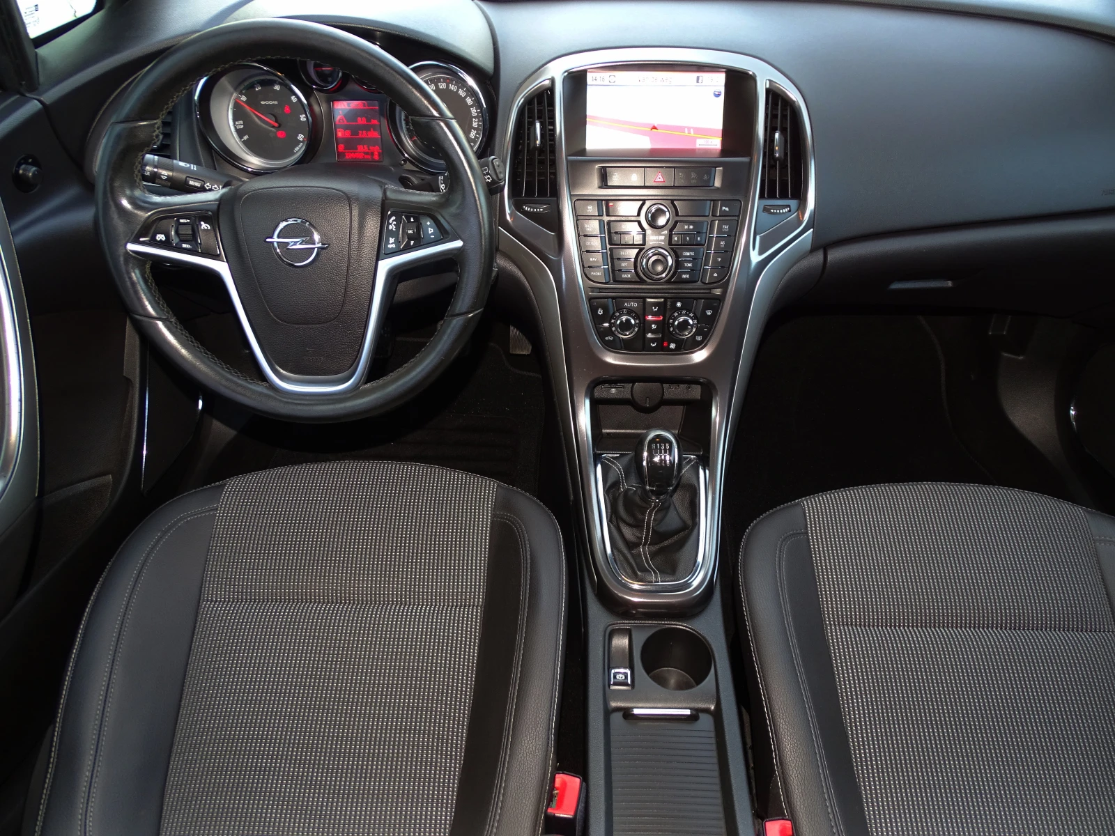 Opel Astra 1.7CDTI_COSMO_NAVI_*  | Mobile.bg � ����������� 16