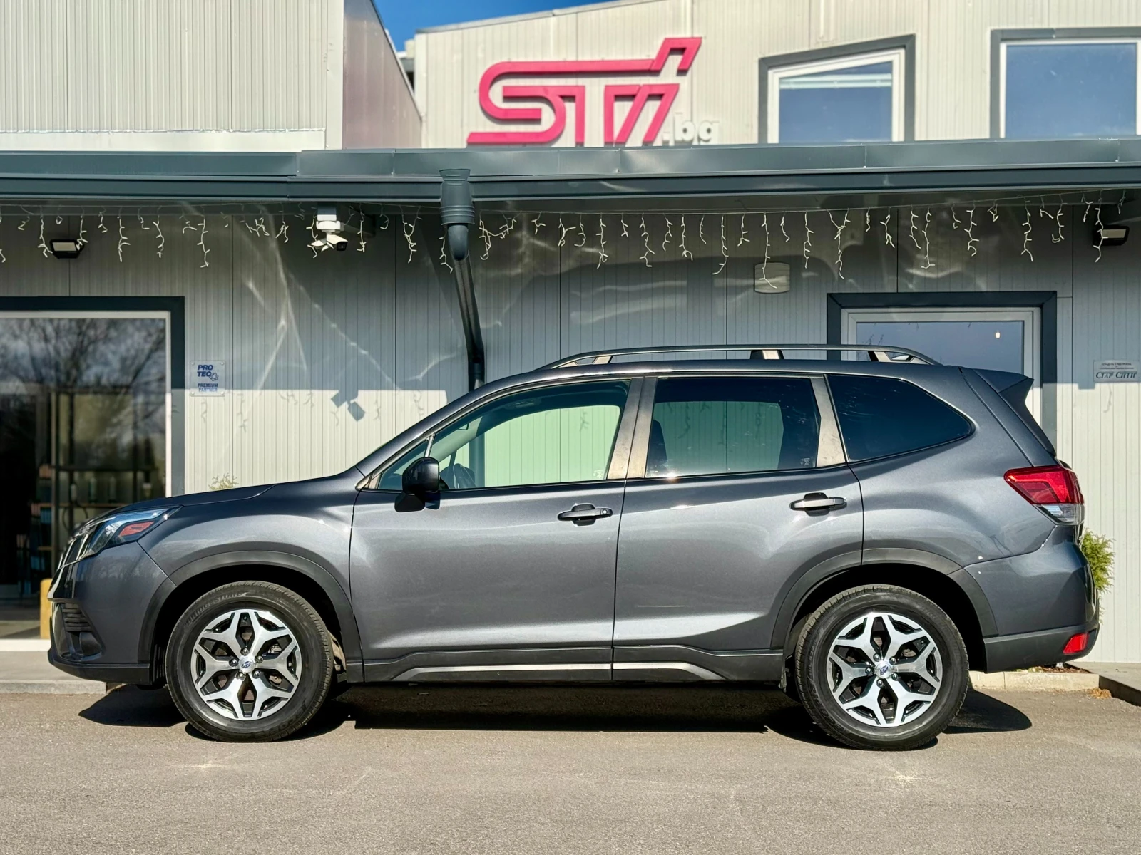 Subaru Forester 2.5 Facelift, снимка 8 - Автомобили и джипове - 55108727