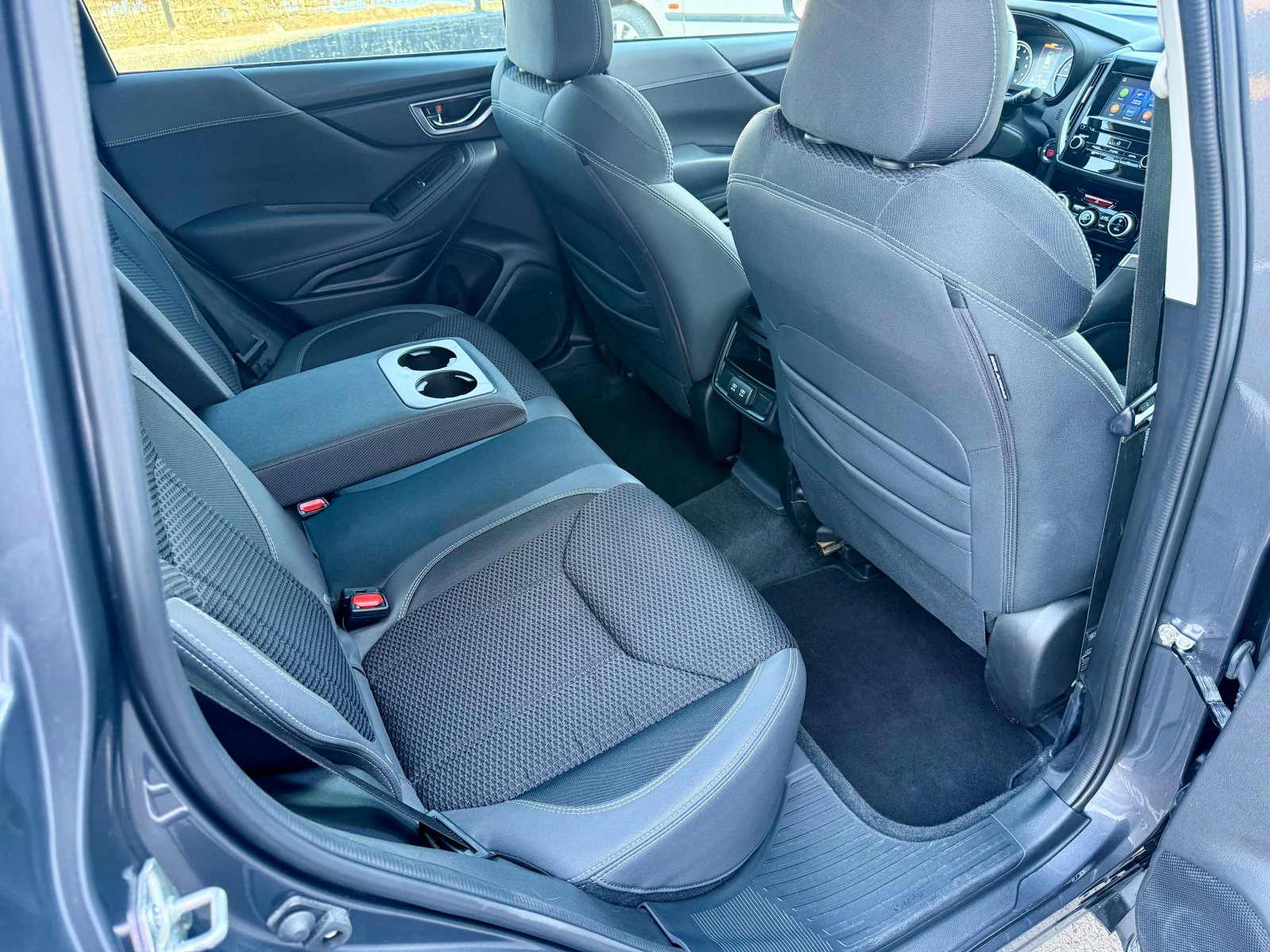 Subaru Forester 2.5 Facelift, снимка 12 - Автомобили и джипове - 55108727