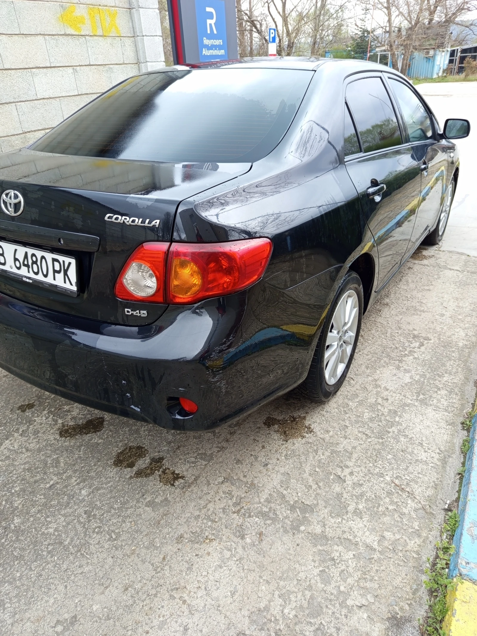 Toyota Corolla D-4D, снимка 5 - Автомобили и джипове - 55174328