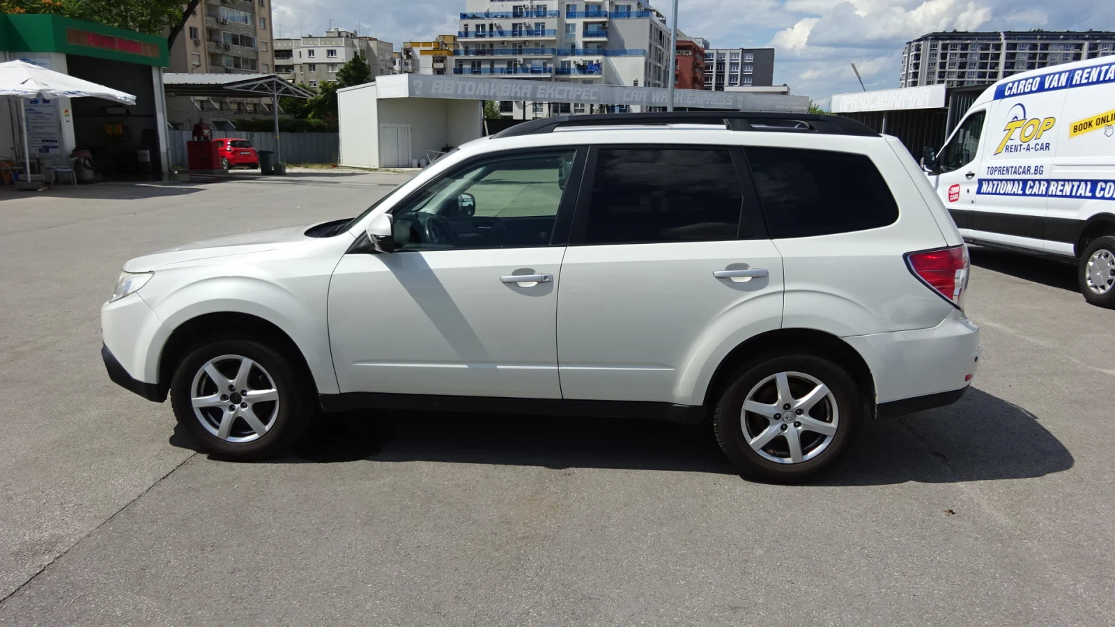 Subaru Forester, снимка 3 - Автомобили и джипове - 55225934
