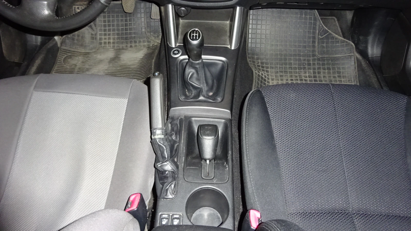 Subaru Forester, снимка 15 - Автомобили и джипове - 55225934