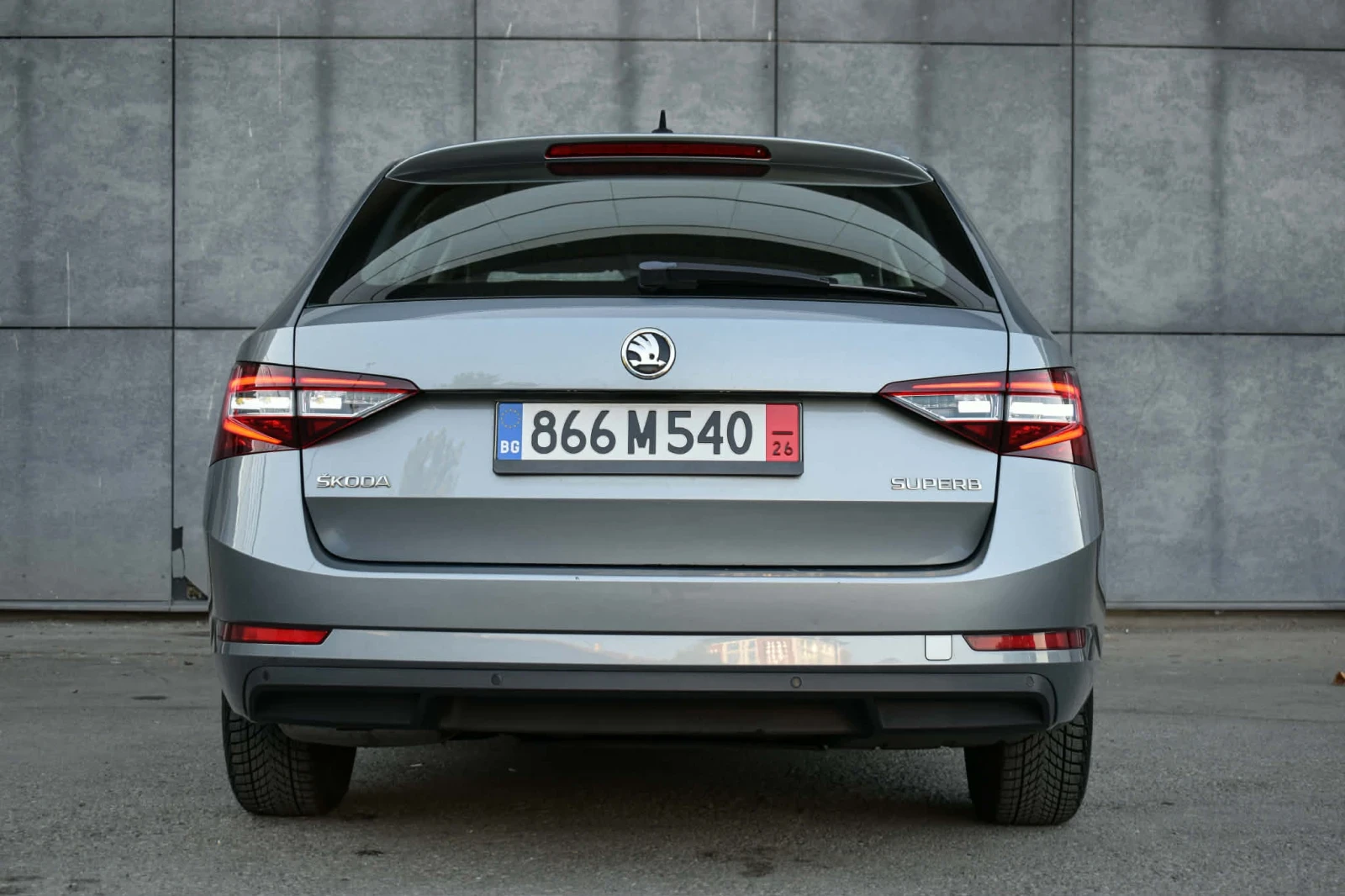 Skoda Superb, снимка 5 - Автомобили и джипове - 55540911