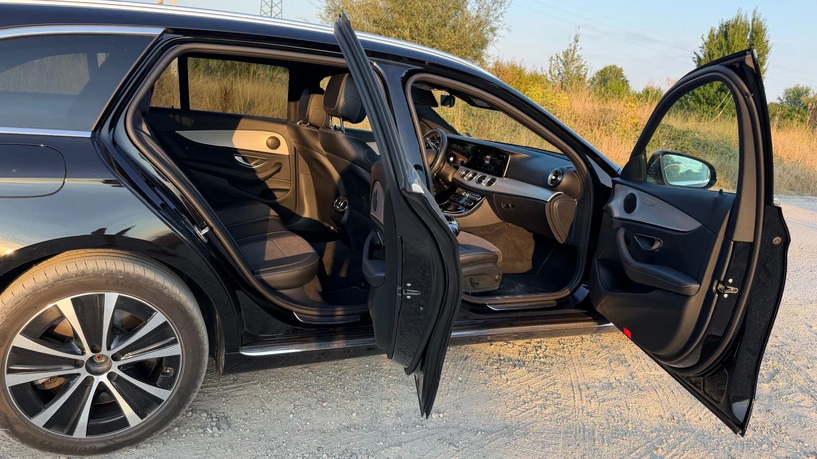 Mercedes-Benz E 300 Mercedes Benz E300de, снимка 10 - Автомобили и джипове - 55766607