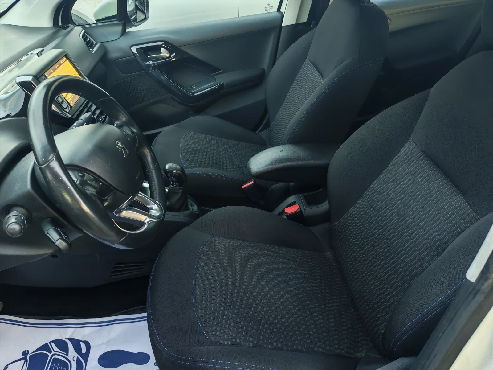 Peugeot 208 1.6 B-HDI | Mobile.bg � ����������� 11