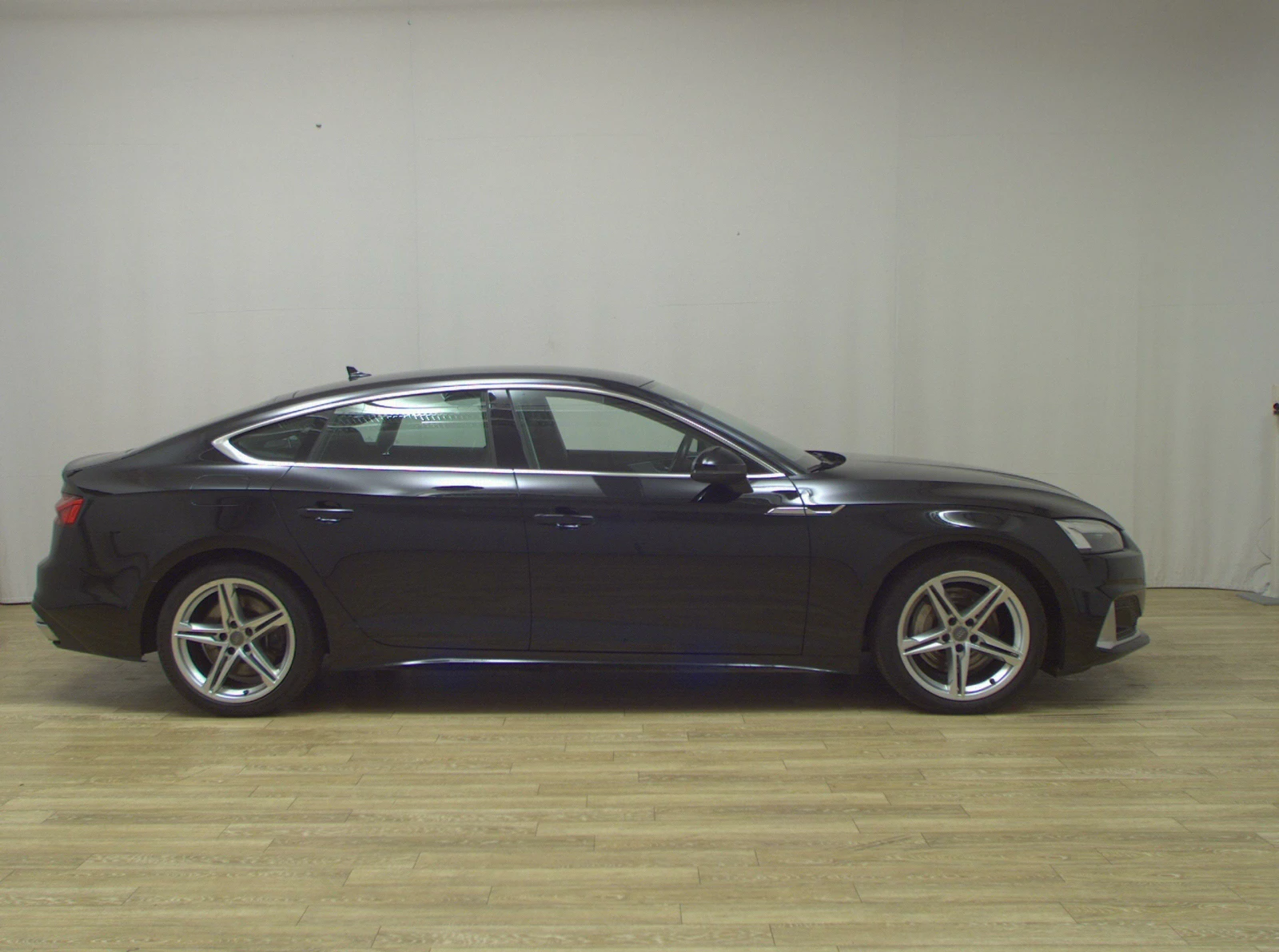 Audi A5 Sportback 45 TDI Quattro LED Navi, снимка 4 - Автомобили и джипове - 56719476