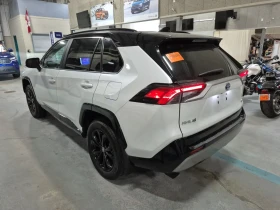 Toyota Rav4 HYBRID XSE * Blind Spot * CARFAX * АВТО КРЕДИТ * , снимка 4