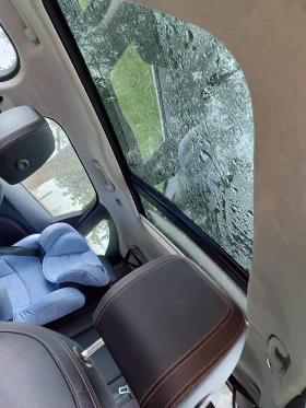 Jaguar F-PACE - 16000 € / 31293.28 лв. - 74570952 13