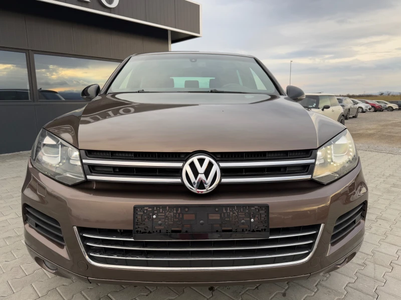 VW Touareg 3.0tdi TOP !!! Lizing !!!, снимка 2 - Автомобили и джипове - 49305160