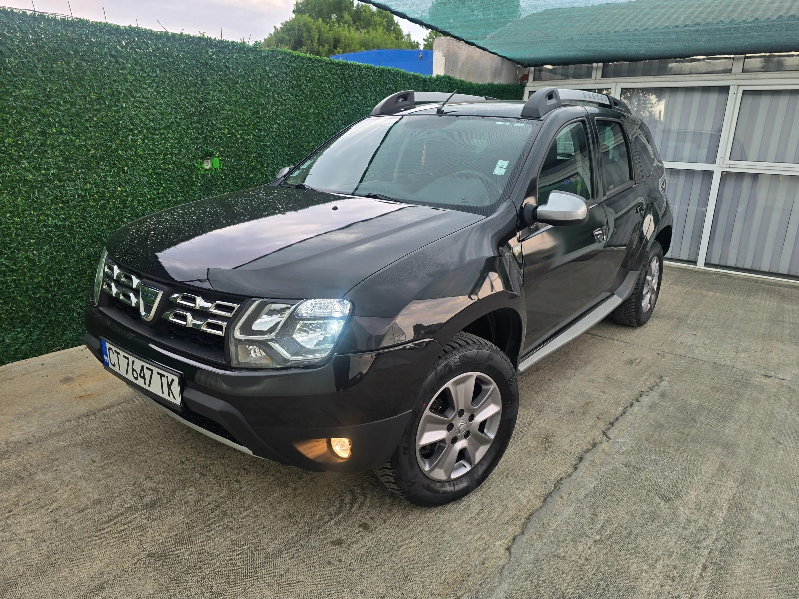 Dacia Duster * LED* 138000KM | Mobile.bg   1