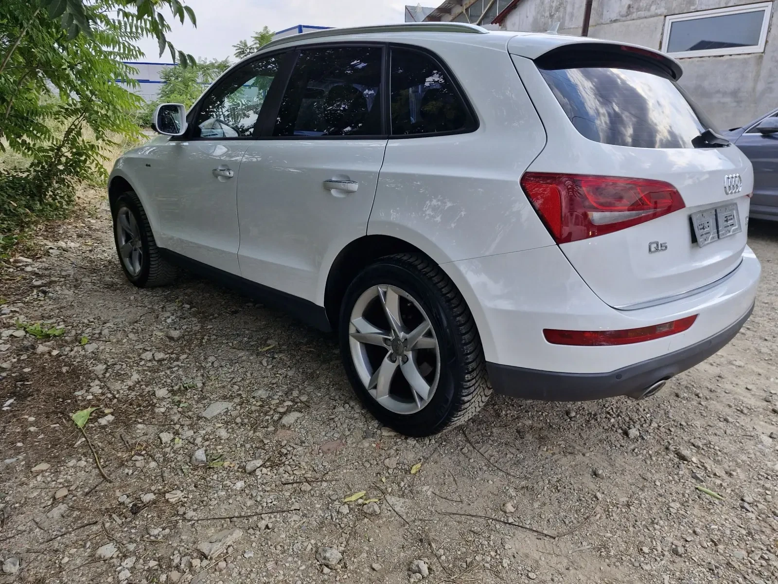 Audi Q5 2.0 тди 177к.с - изображение 4