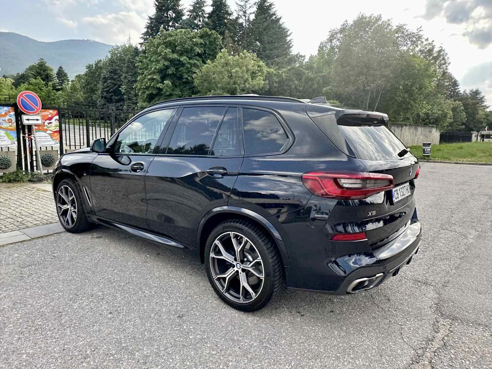BMW X5 М50D - изображение 3