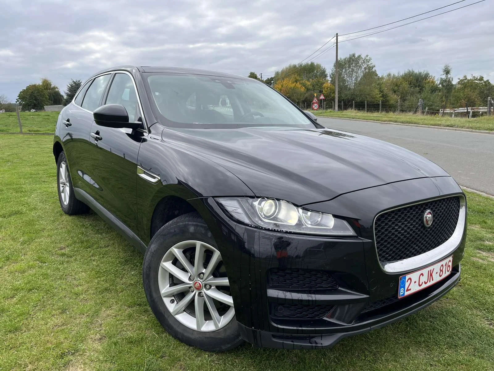 Jaguar F-PACE, снимка 3 - Автомобили и джипове - 53713461