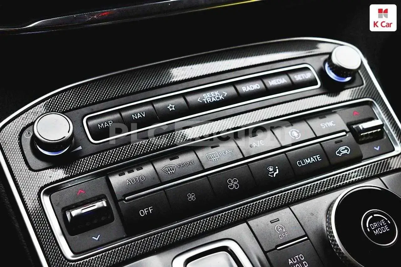 Hyundai Santa fe 2023 2WD, снимка 12 - Автомобили и джипове - 54080448