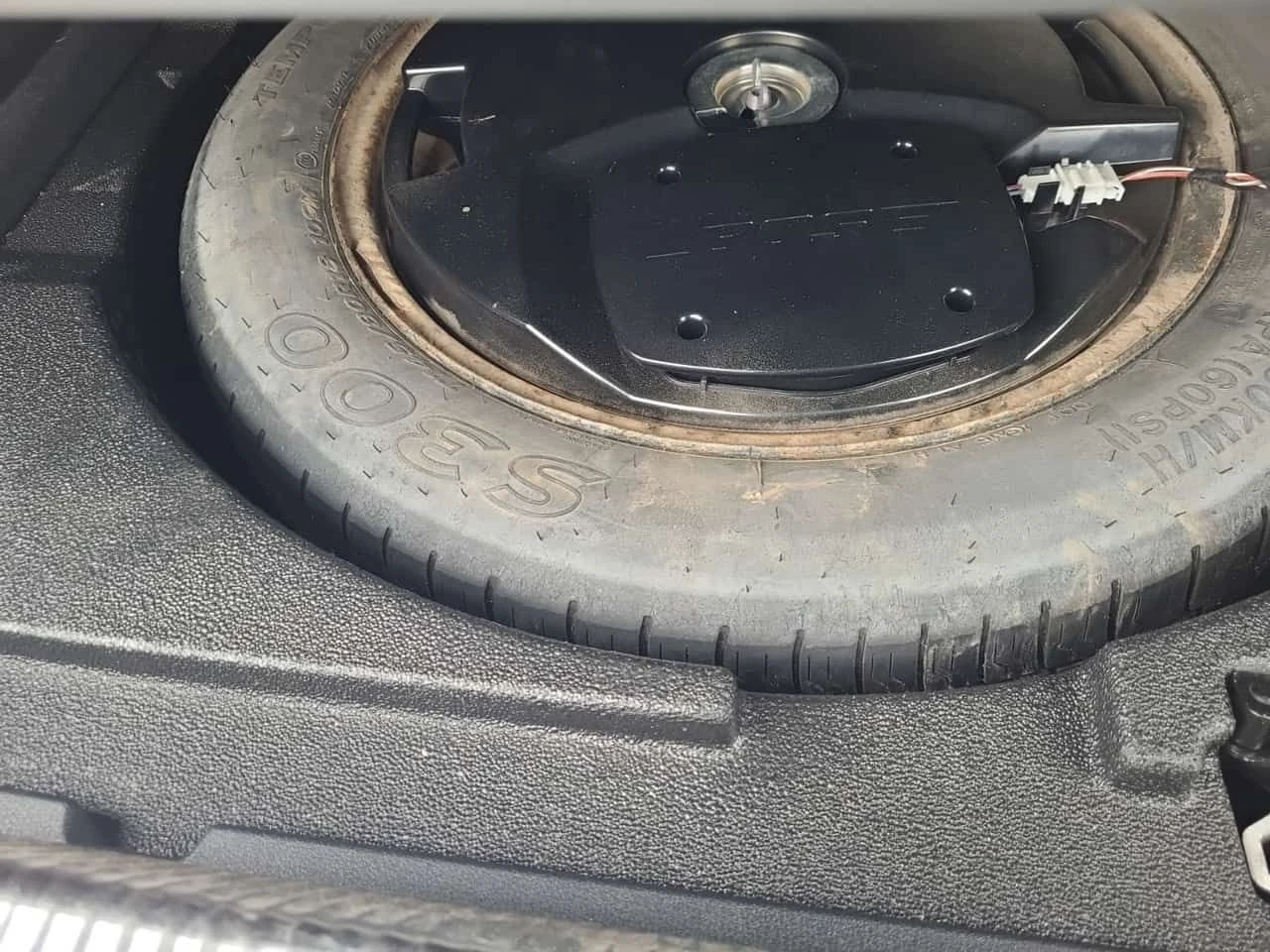 Audi Q3 S LINE/TECHNIK/CARFAX/ПОДГРЕВ/ПАМЕТ, снимка 14 - Автомобили и джипове - 54372986